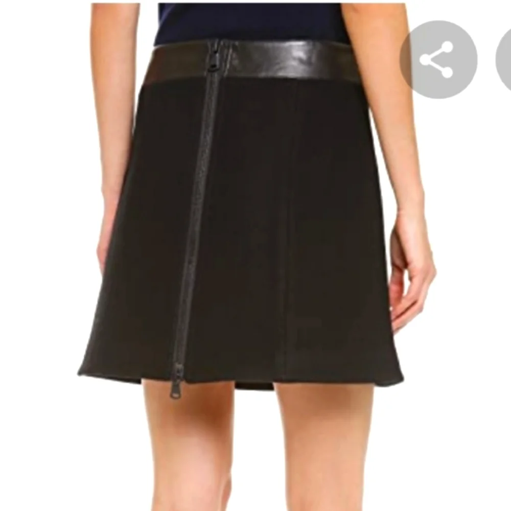 KAUFMAN FRANCO Black Exposed Zipper Italian Lambskin Leather A-line Skirt Sz 4